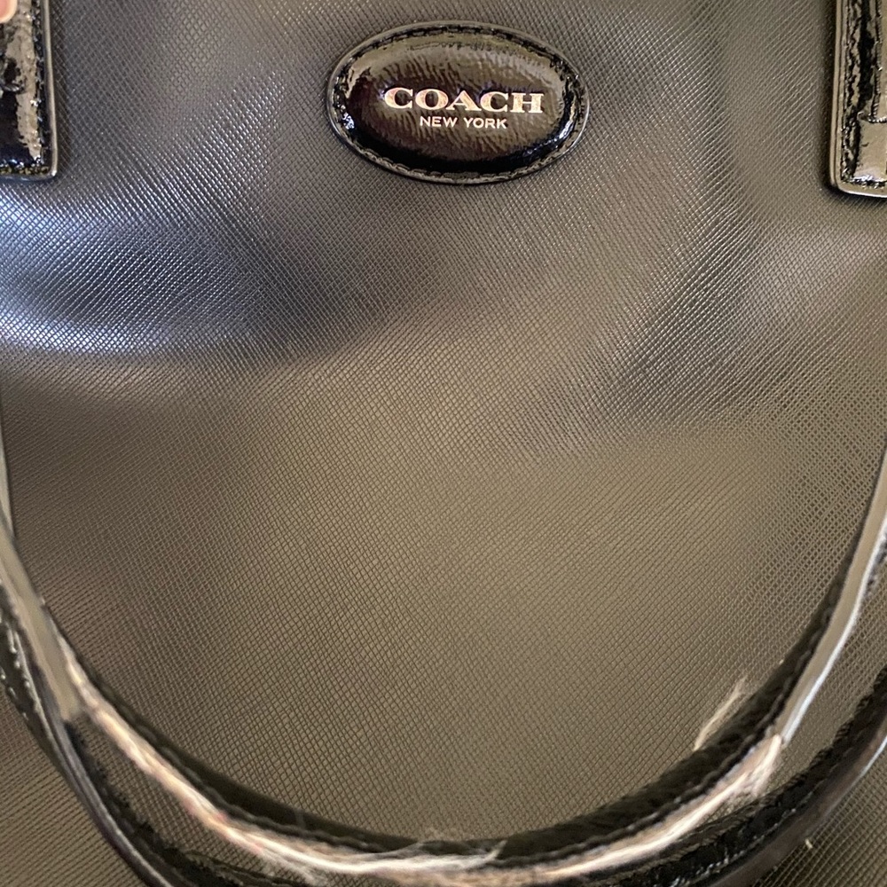 Coach Tote - Pre-Owned - Picture 7 of 8